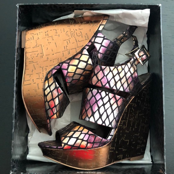 Platform Wedges - Picture 3 of 3